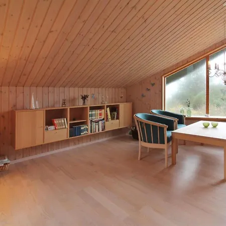 Holiday home Gullborg - 800m From The Sea In Nw Jutland By Interhome Lokken