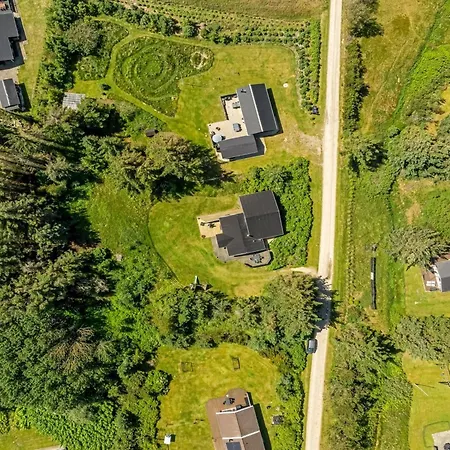 Gullborg - 800m From The Sea By Interhome Lokken